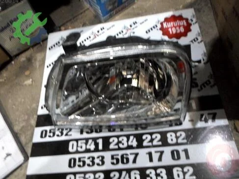 Mitsubishi L200 Sol Ön Far çıkma parça