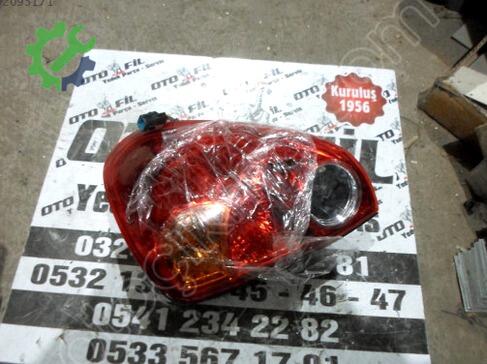 Mitsubishi L200 Sağ Arka Stop çıkma parça