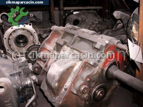 Mitsubishi L200 Manuel Şanzıman çıkma parça
