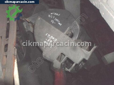 Mitsubishi L300 Göğüs çıkma parça