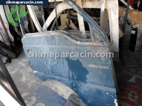Mitsubishi L300 Sağ Arka Kapı çıkma parça