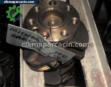 Mitsubishi Carisma Krank çıkma parça