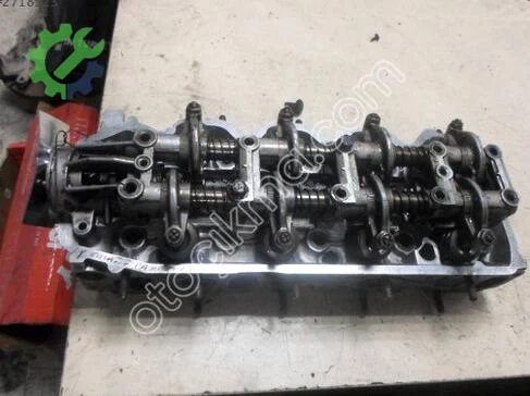 Mitsubishi Galant Silindir Kapağı çıkma parça