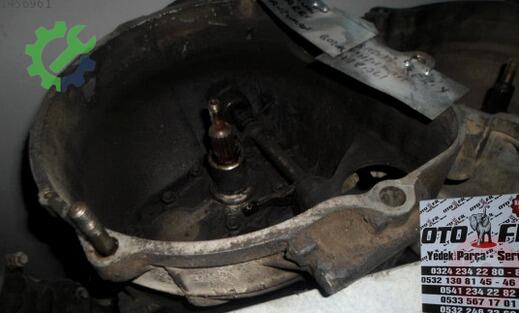 Mitsubishi Galant Şanzıman Komple çıkma parça