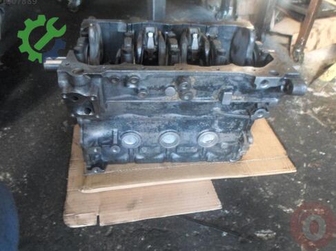 Mitsubishi Galant Yarım Motor çıkma parça