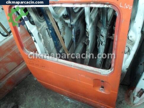 Mitsubishi L200 Sağ Arka Kapı çıkma parça