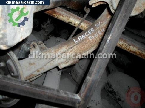 Mitsubishi Lancer Arka Dingil çıkma parça