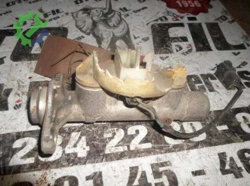 Mitsubishi Lancer Fren Ana Merkezi çıkma parça