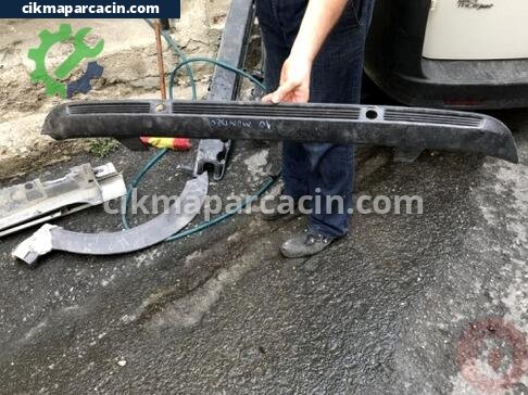 Ford Mondeo Tampon Spoyleri çıkma parça