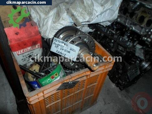 Toyota Avensis Motor Komple çıkma parça
