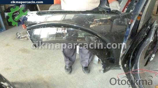 Nissan Navara Sol Ön Çamurluk çıkma parça