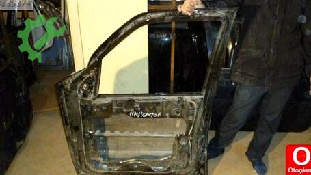 Lincoln Navigator Sağ Ön Kapı çıkma parça
