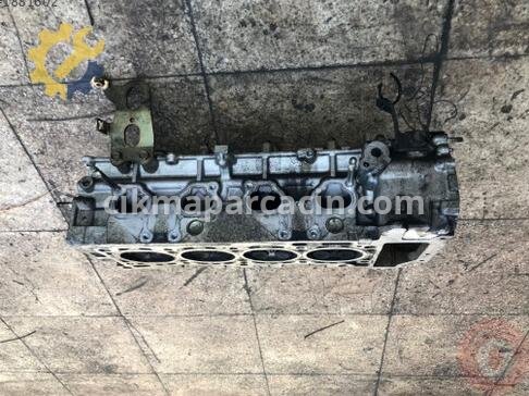 Nissan Almera Silindir Kapağı çıkma parça