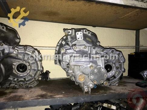 Nissan Almera Şanzıman Komple çıkma parça