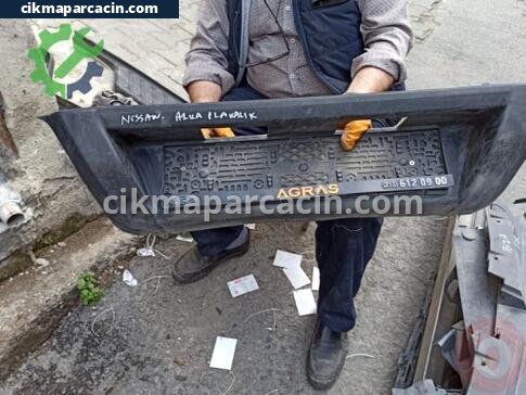 Nissan 200SX Plakalık çıkma parça