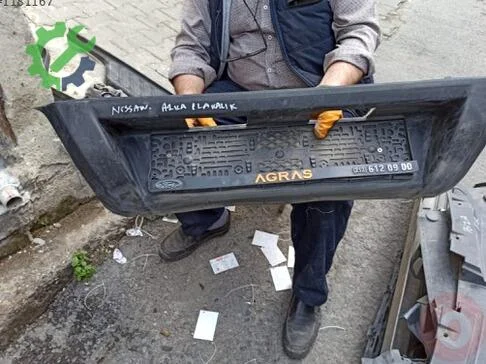 Nissan 200SX Plakalık çıkma parça