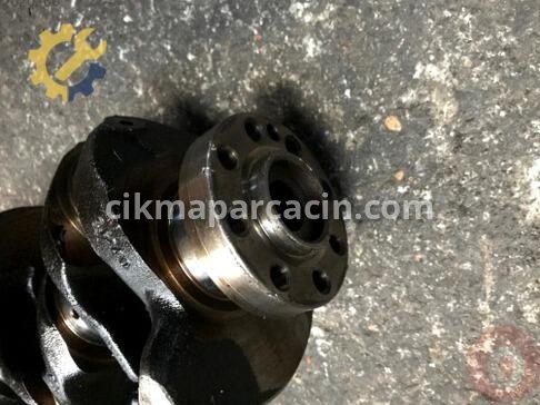 Nissan Bluebird Krank Mili çıkma parça