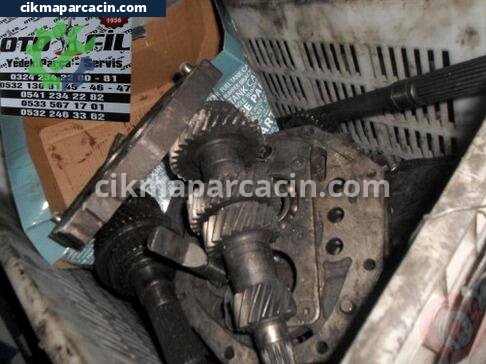 Nissan Pick-up Şanzıman Komple çıkma parça