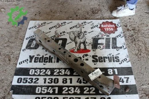 Nissan Pick-up Travers çıkma parça