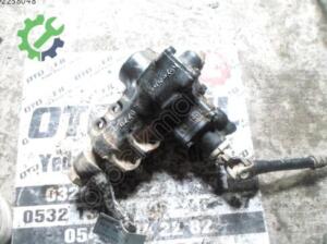 NİSSAN D23 SKYSTAR 2004 4X2 DİREKSİYON KUTUSU ÇIKMA