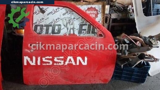 Nissan Skystar Sağ Ön Kapı çıkma parça