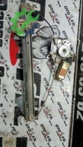 NİSSAN D23 SKYSTAR  2005 YD25  SOL ARKA CAM KRİKOSU