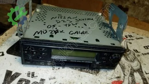 Nissan Skystar Teyp çıkma parça