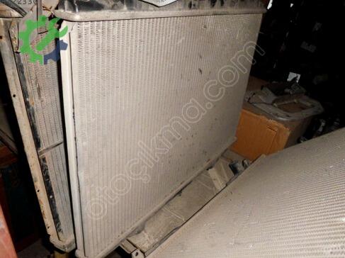 Nissan Skystar Su Radyatörü çıkma parça