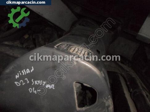 Nissan Skystar Göğüs çıkma parça