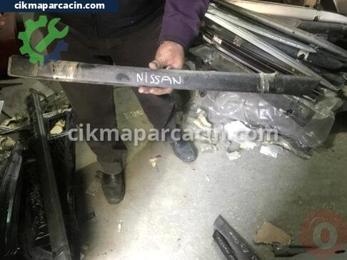 Nissan 200SX Kapı Camları çıkma parça