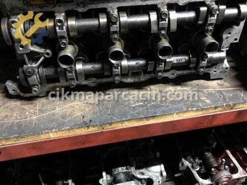 Nissan NX Coupe Silindir Kapağı çıkma parça