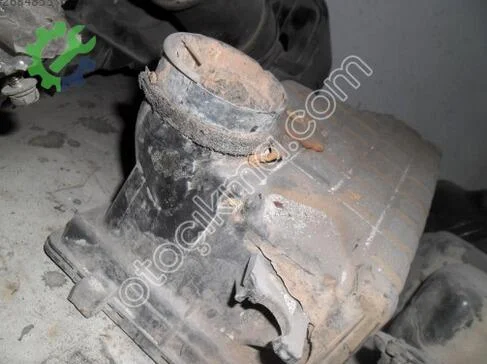 Nissan Pathfinder Hava Filtresi Kutusu çıkma parça