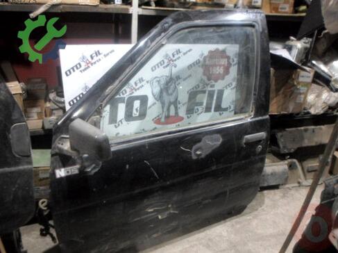 Nissan Pathfinder Sol Ön Kapı çıkma parça