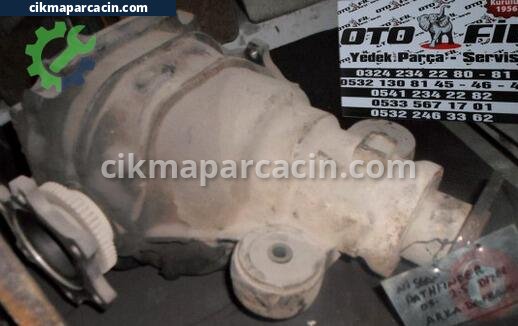 Nissan Pathfinder Arka Defransiyel çıkma parça