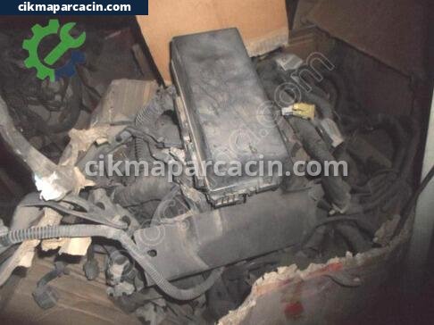 Nissan Pathfinder Motor Tesisatı çıkma parça