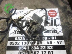 NİSSAN PATHFİNDER 2005 2.5 YD25 4 SİLİNDİR MAZOT POMPA ÇIKMA