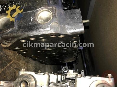 Nissan Pick-up Silindir Kapağı çıkma parça