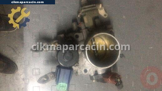 Nissan Primera Gaz Kelebeği çıkma parça