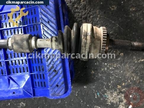 Nissan Primera Sağ Aks çıkma parça
