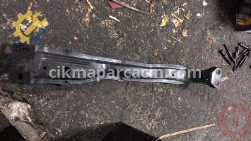 Nissan Primera Travers çıkma parça