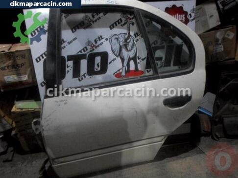 Nissan Primera Sol Arka Kapı çıkma parça