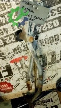 Nissan Qashqai Silecek Kolu çıkma parça