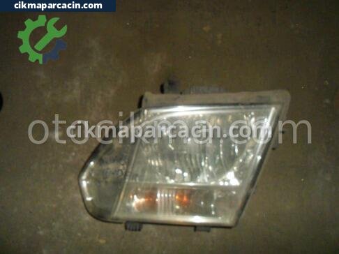 Nissan Pathfinder Sol Ön Far çıkma parça
