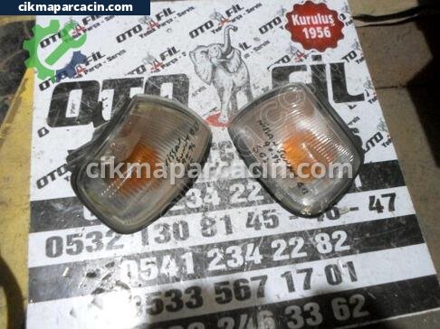 Nissan Sunny Sinyal çıkma parça