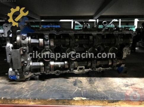 Nissan Sunny Silindir Kapağı çıkma parça