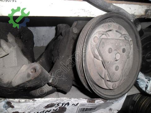 Nissan Sunny Klima Kompresörü çıkma parça