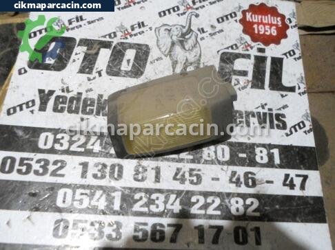 Nissan Terrano Sinyal çıkma parça