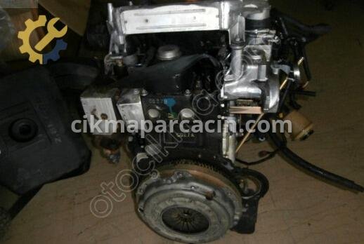 Nissan Terrano Motor Komple çıkma parça