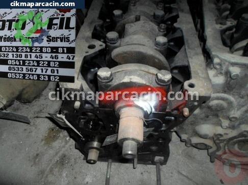 Nissan Terrano Yarım Motor çıkma parça
