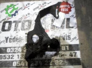 NİSSAN VANETTA 1996-2001 LD23 MAZOT POMPA AYAĞI ÇIKMA